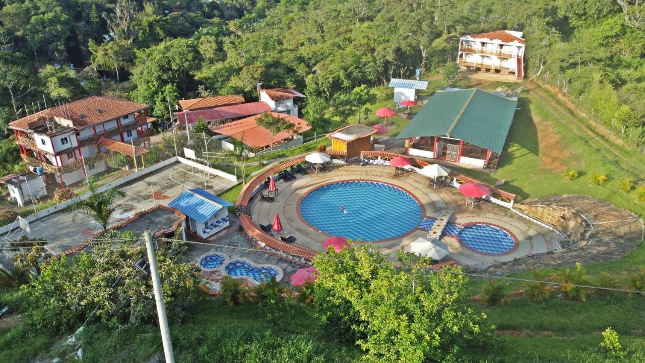 Hotel Verde Menta San Gil Eksteriør billede