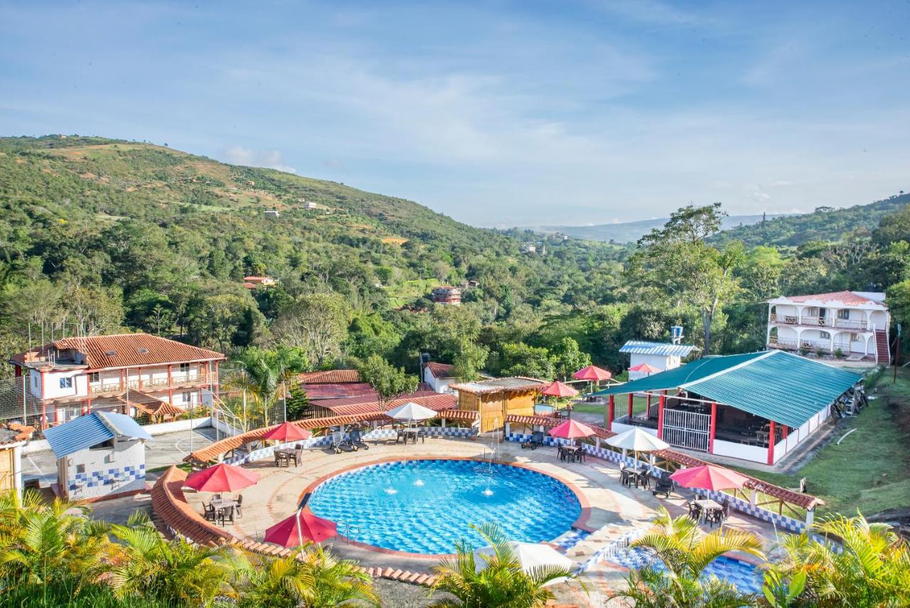 Hotel Verde Menta San Gil Eksteriør billede