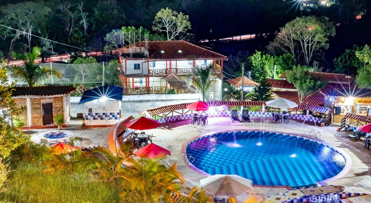 Hotel Verde Menta San Gil Eksteriør billede
